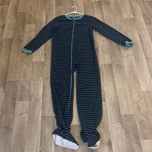 Carter’s size 14 Kids onesie.